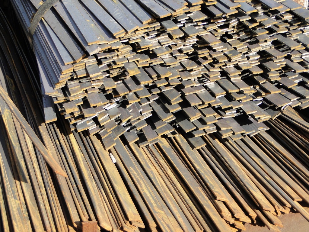 Стальная кованая полоса 25 мм 9ХФМ ГОСТ 5950-2000