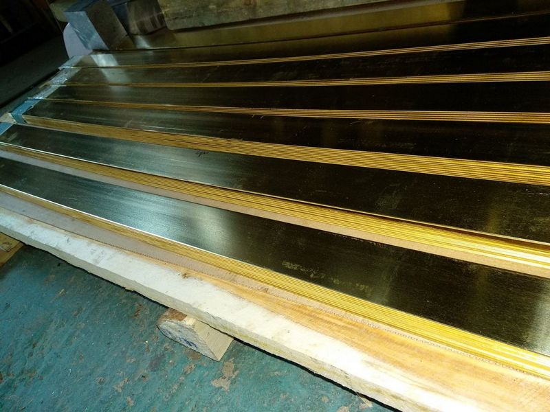 Латунная полоса 2500х12 горячекатаная 2500 мм 12 мм Л68 ГОСТ 2208-2007
