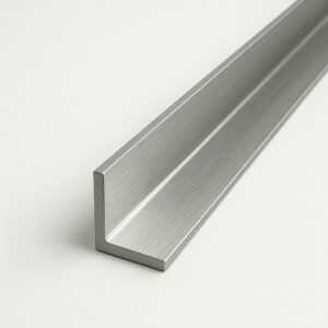 Уголок алюминиевый 100х100х6х6000 мм.  АД31Т1 (АД31), равнополочный, матовый